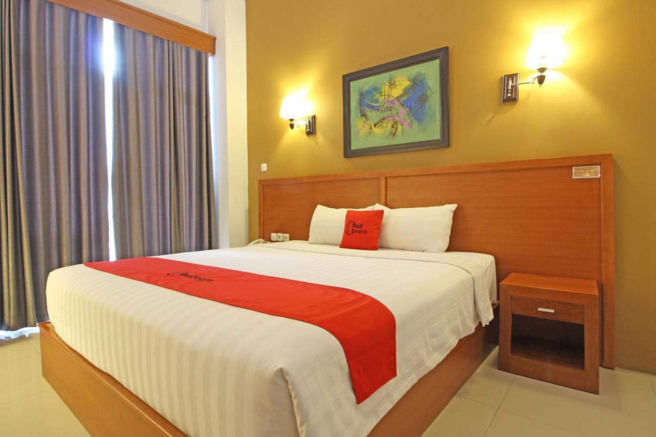 יוגיאקרטה Reddoorz Premium Near Sleman City Hall מראה חיצוני תמונה