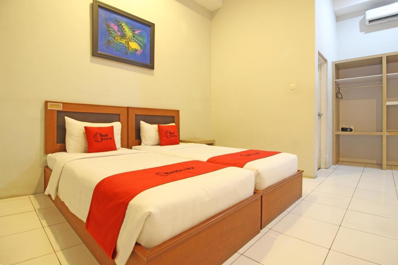 יוגיאקרטה Reddoorz Premium Near Sleman City Hall מראה חיצוני תמונה